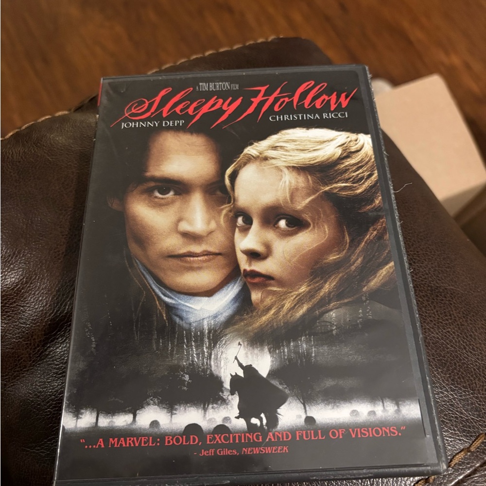 Sleepy Hollow (DVD) - Black Cover